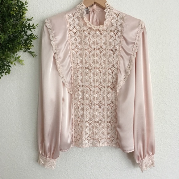 Vintage San Andre Tops - Vintage San Andre Peach Lace Long Sleeve Blouse